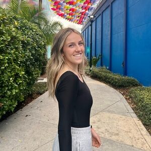 Meet your Posher, Sierra